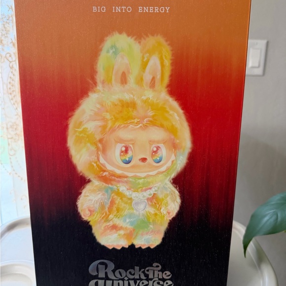 POP MART Other - New.. still Sealed..Labubu, Big into Energy
I took a picture of my own Labubu